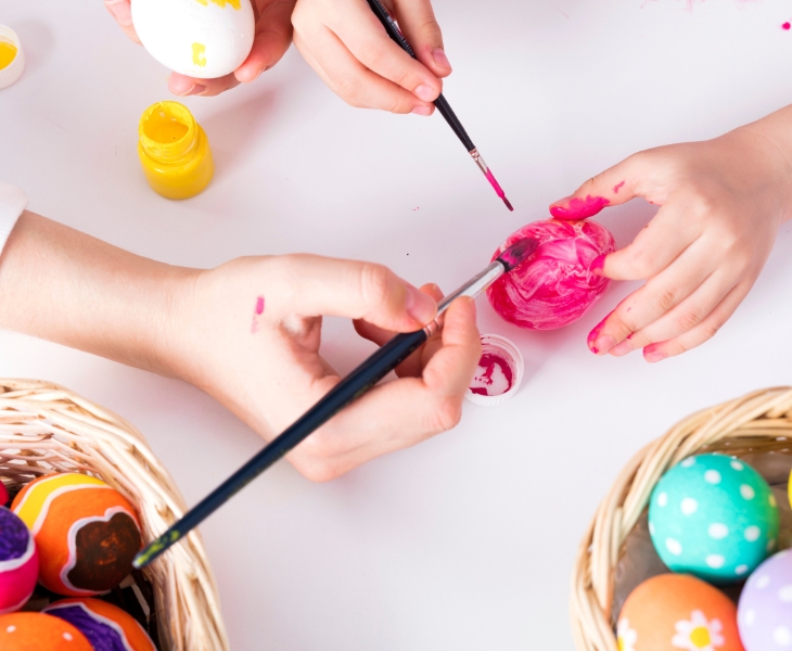 Decorating eggs for easter