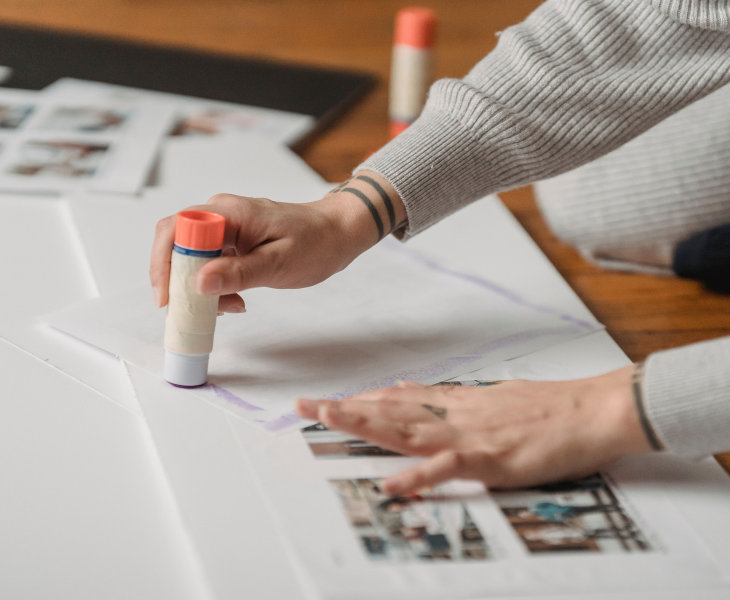 With basic tools and planning, you’ll create the best scrap book that reflects your personality.