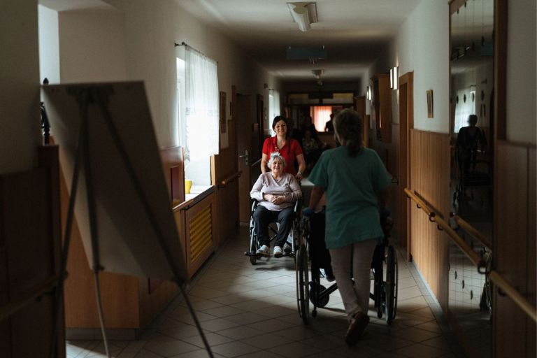 choosing a supply partner for aged care